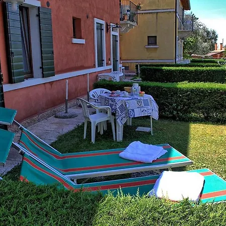 La Caletta Bolognese 3* برنزوني سول جاردا